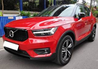 Volvo XC40 2018-2022 Volvo XC40 D4 R-Design