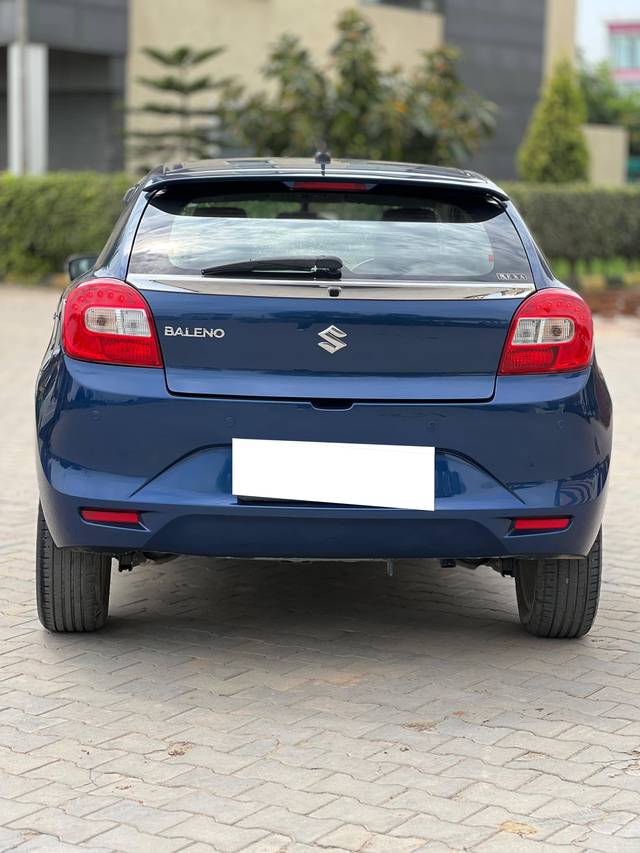 https://images10.gaadi.com/usedcar_image/4232029/original/processed_9c150ce5e5cd2973f488c7354aed0555.jpg?imwidth=6401