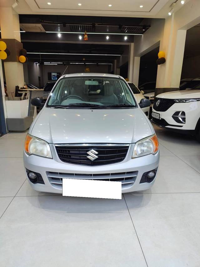 https://images10.gaadi.com/usedcar_image/4232048/original/processed_631fa6e3abc8557eb80cad68ca20dfe5.jpg?imwidth=6400