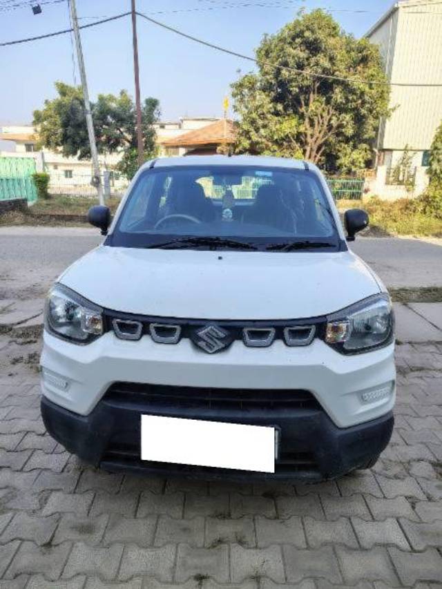 https://images10.gaadi.com/usedcar_image/4232130/original/processed_aa8ce0f1-2a7d-4650-a196-19a5aba9d3d0.jpg?imwidth=6400