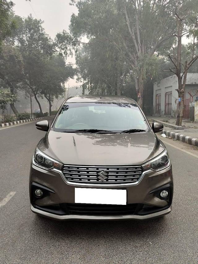 https://images10.gaadi.com/usedcar_image/4232164/original/processed_d42400905bd07e42625f604495f5dc26.jpg?imwidth=6400