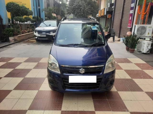 https://images10.gaadi.com/usedcar_image/4232189/original/processed_67b01901464294038f7399405457b5b3.jpg?imwidth=6402