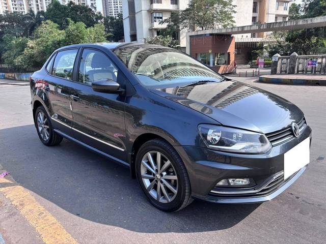 https://images10.gaadi.com/usedcar_image/4232306/original/processed_37dd60c0133eb53406a914d34789e285.jpg?imwidth=6400