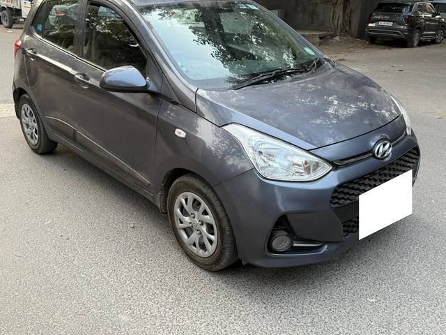 https://images10.gaadi.com/usedcar_image/4232493/original/processed_6807e0c6171d1010ed0748917242c284.jpg?imwidth=6400