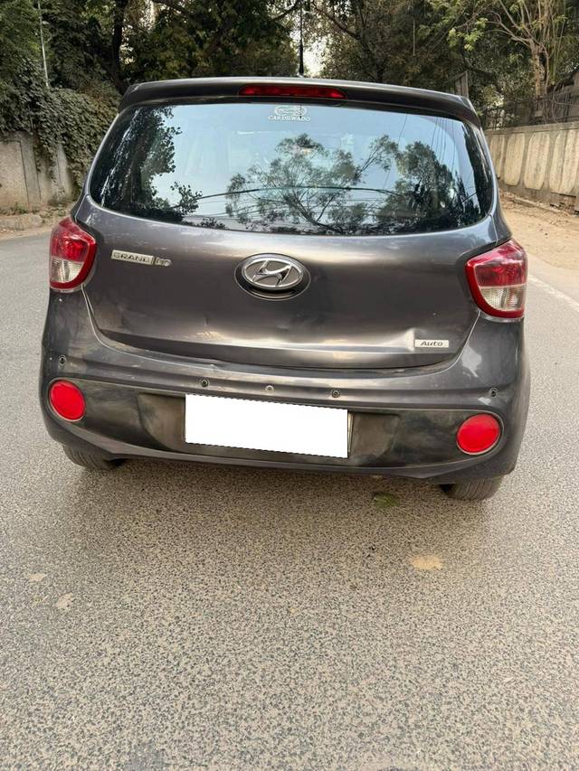 https://images10.gaadi.com/usedcar_image/4232493/original/processed_83c621f8466551da01349a4abf3e71ed.jpg?imwidth=6402