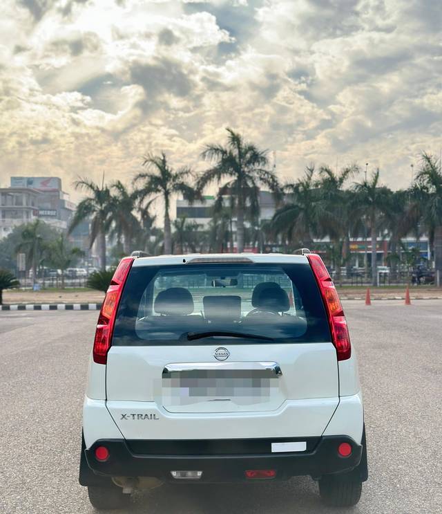 https://images10.gaadi.com/usedcar_image/4232508/original/processed_04d52873d2de155305a46a9792acbb48.jpg?imwidth=6401