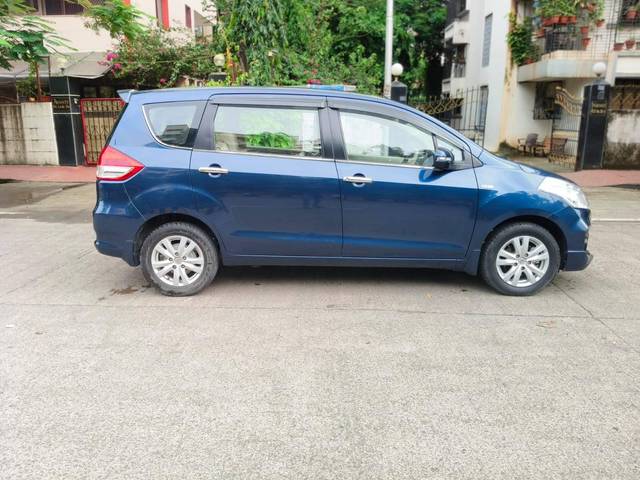 https://images10.gaadi.com/usedcar_image/4232538/original/processed_db12b2b944bd7f91e9469ad430158595.jpg?imwidth=6401