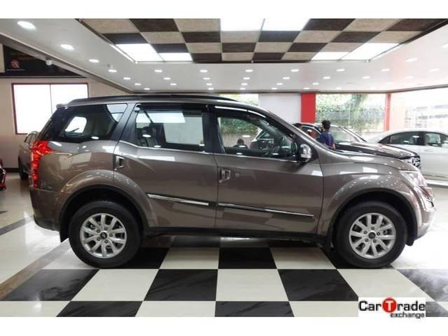 https://images10.gaadi.com/usedcar_image/4232556/original/processed_20cd019ca9e5b023884b7d9756f38e22.jpg?imwidth=6401