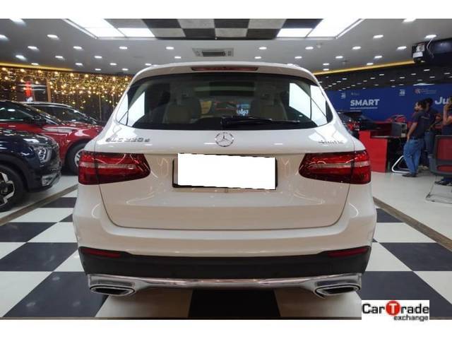 https://images10.gaadi.com/usedcar_image/4232575/original/processed_f234868fa2debe5f0898811e2dbe9f43.jpg?imwidth=6402