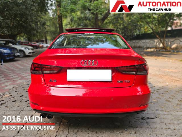 https://images10.gaadi.com/usedcar_image/4232606/original/processed_a6ebc3b2c22cd8d095316c4e0c31f28c.jpg?imwidth=6402