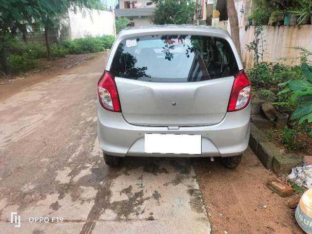 https://images10.gaadi.com/usedcar_image/4232630/original/processed_91b4882e-ca82-4ba5-8f6d-e61a6a10896d.jpg?imwidth=6402