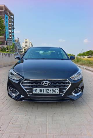 Hyundai Verna 2017-2020 Hyundai Verna VTVT 1.6 SX