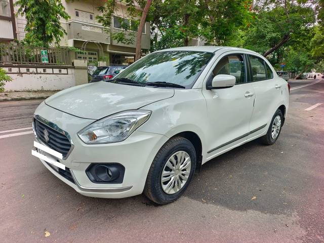 https://images10.gaadi.com/usedcar_image/4232835/original/processed_36b8ab231bbd3b0ede869f6c996b9503.jpg?imwidth=6400