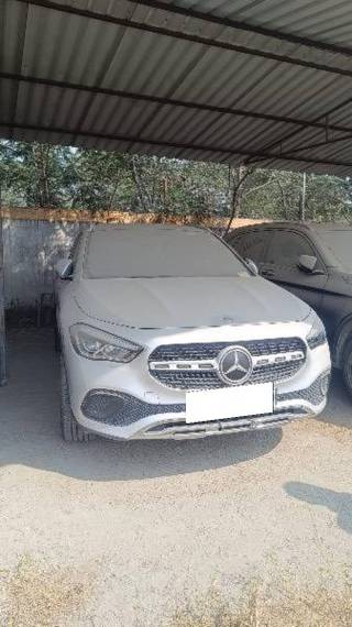 Mercedes-Benz GLA 2021-2024 Mercedes-Benz GLA 200 BSVI