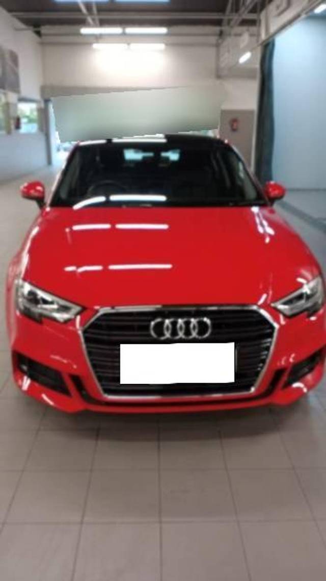 https://images10.gaadi.com/usedcar_image/4233010/original/processed_6886a7f6-f455-431c-9471-8d4311e73ef2.jpg?imwidth=6400