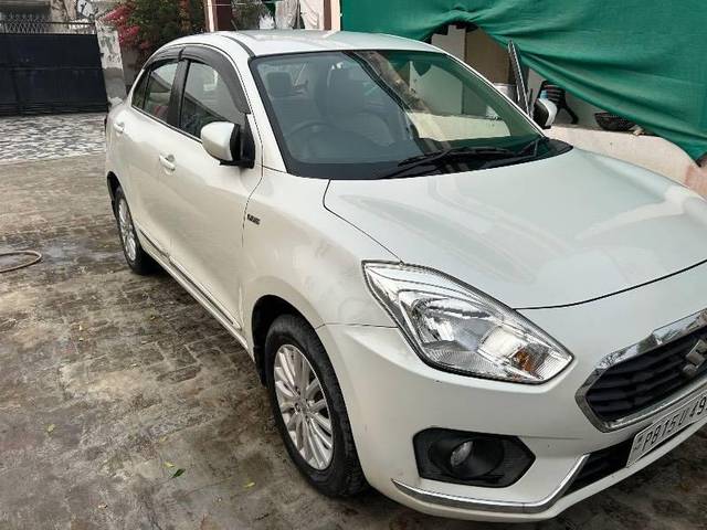 https://images10.gaadi.com/usedcar_image/4233087/original/processed_986b3ae1-7f47-4d8e-8cae-841533d50b29.jpg?imwidth=6401