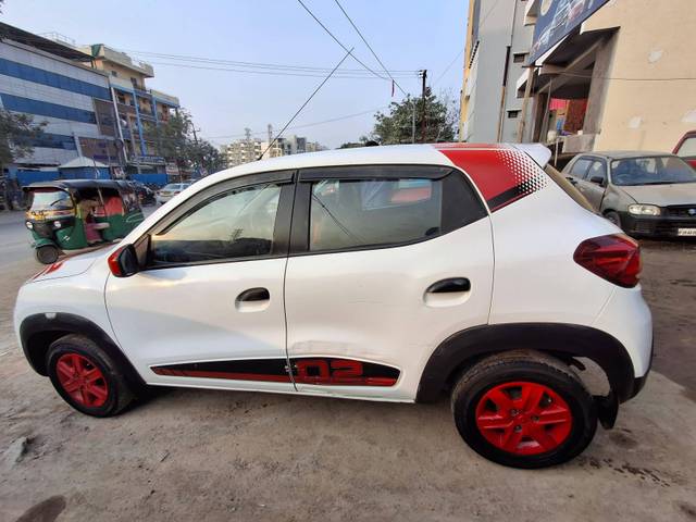 https://images10.gaadi.com/usedcar_image/4233101/original/processed_89ca45cd486dd892d2a89d953bcc918e.jpg?imwidth=6402