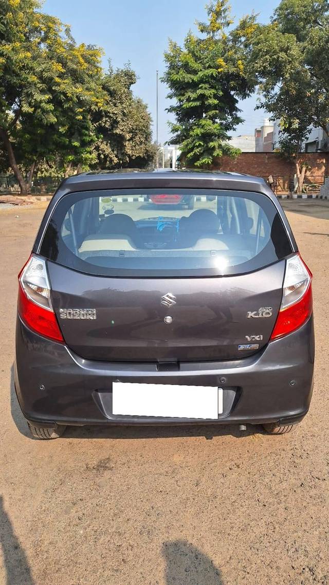 https://images10.gaadi.com/usedcar_image/4233132/original/processed_00f55167ede975e6f99fb01eff876cec.jpg?imwidth=6402