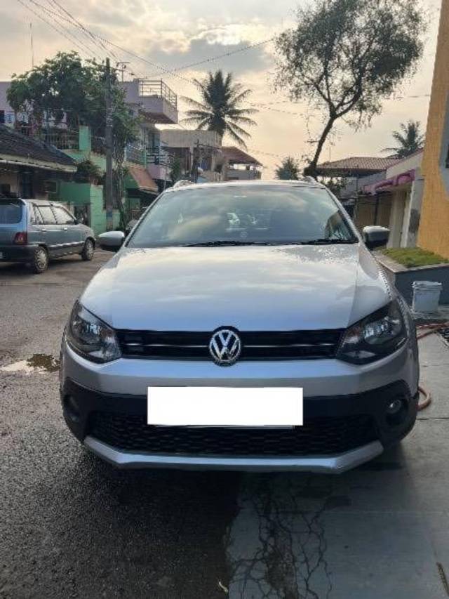 https://images10.gaadi.com/usedcar_image/4233133/original/processed_ba08c1fb-2872-40fc-b750-44d9cf62dfcc.jpg?imwidth=6402