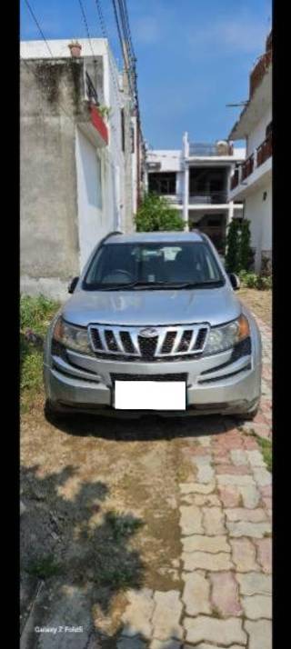 Mahindra XUV500 2011-2015 Mahindra XUV500 W8 4WD