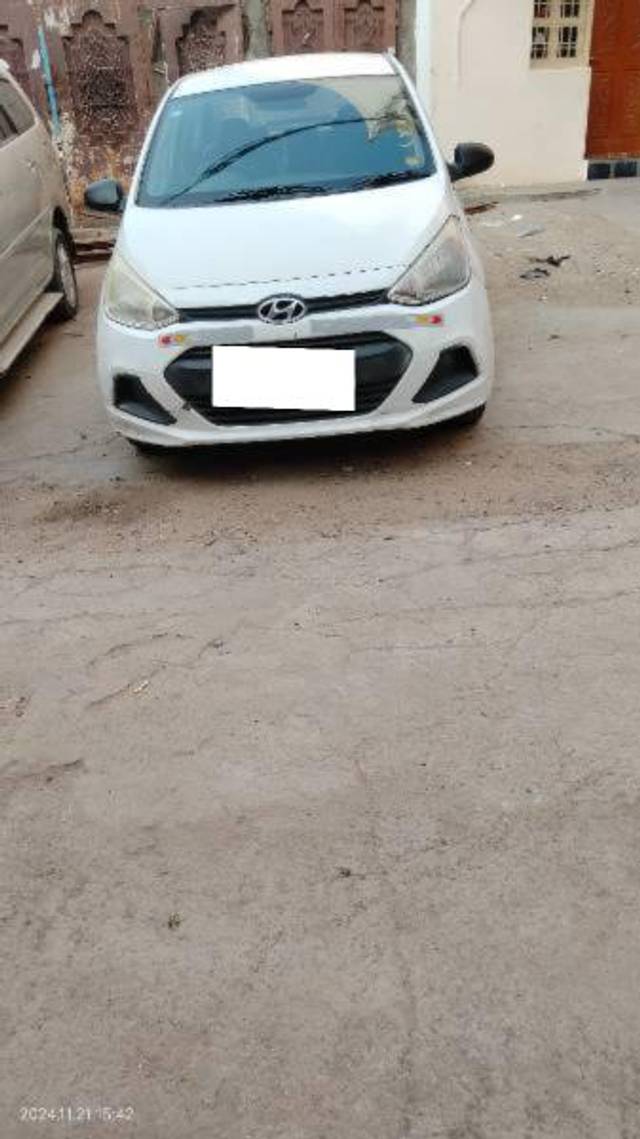 https://images10.gaadi.com/usedcar_image/4233194/original/processed_d65c13c8-3495-43a6-91ec-648c649e21d5.jpg?imwidth=6400