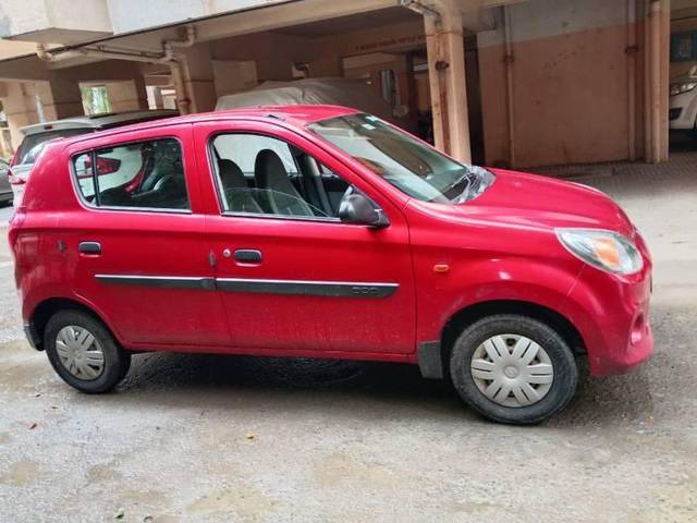 https://images10.gaadi.com/usedcar_image/4233207/original/processed_2054aff6-b77a-495a-8a63-230c507c7980.jpg?imwidth=6400