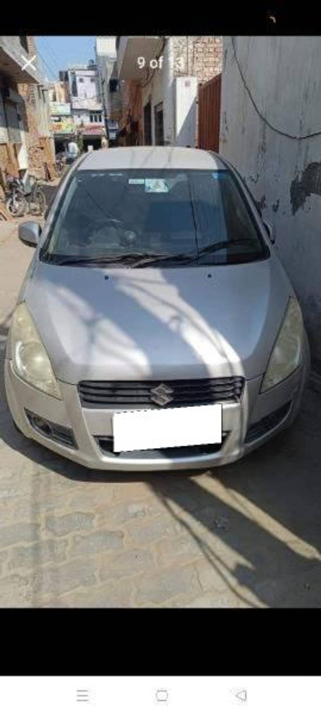 https://images10.gaadi.com/usedcar_image/4233254/original/processed_b411fef0-0b67-4751-b829-37df63304c72.jpg?imwidth=6400