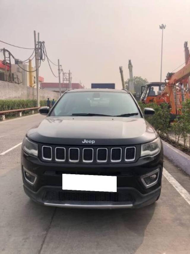 https://images10.gaadi.com/usedcar_image/4233296/original/processed_bf49a0f9-4464-41cf-866b-35840225a55b.jpeg?imwidth=6400