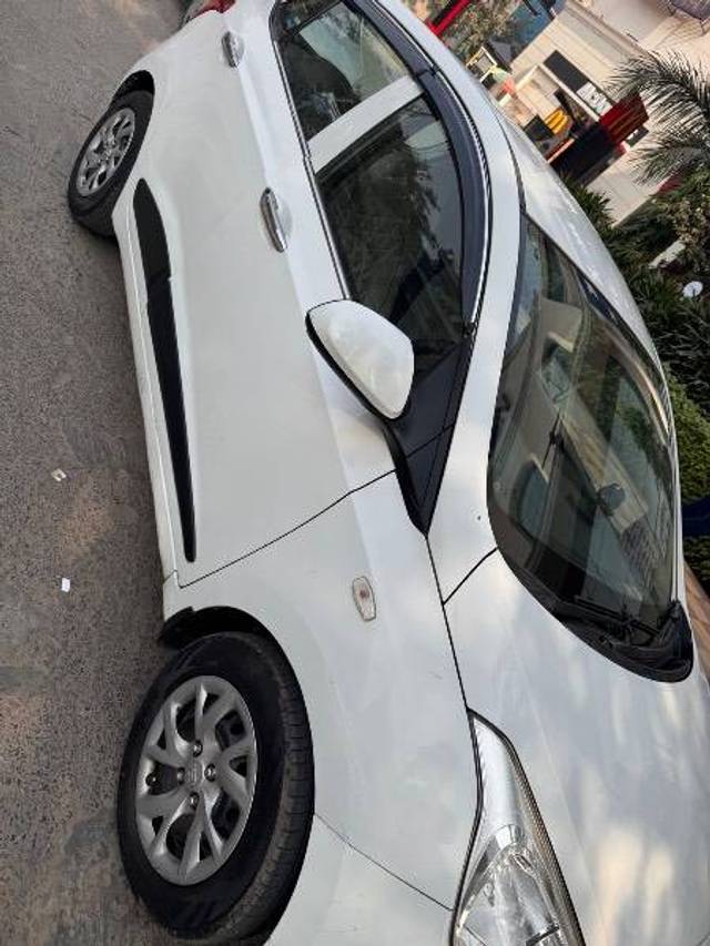 https://images10.gaadi.com/usedcar_image/4233391/original/65a4d50815c0697bc2cd567a04e34b6f.jpg?imwidth=6401