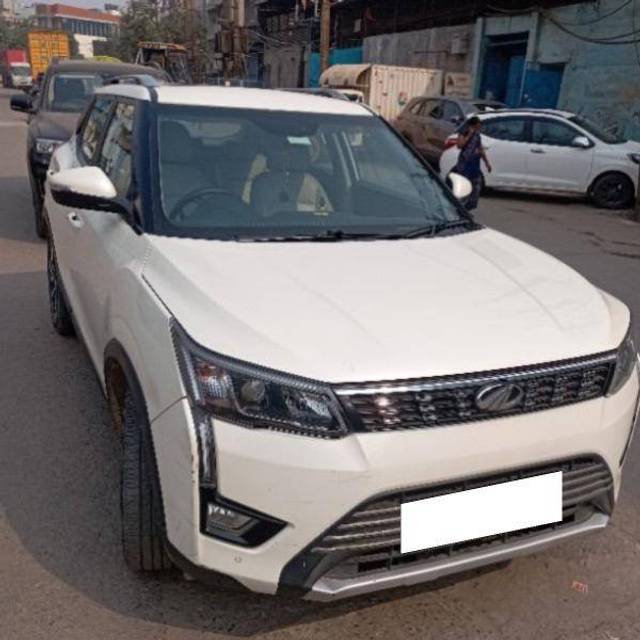 https://images10.gaadi.com/usedcar_image/4233392/original/f9fd19485757b85e6cad9fc4ae3412f1.jpeg?imwidth=6400