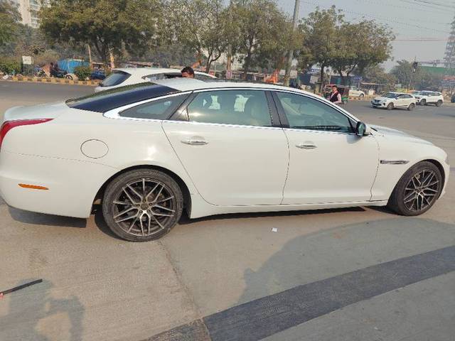 https://images10.gaadi.com/usedcar_image/4233440/original/579dc56df776d67aab2e810c5334bcde.jpg?imwidth=6402