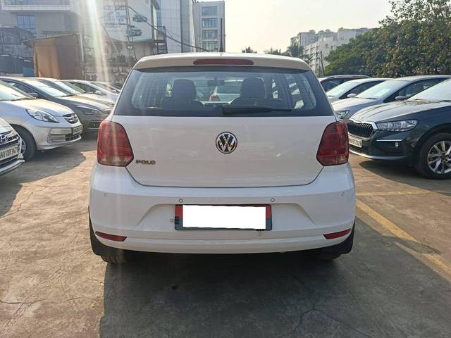 https://images10.gaadi.com/usedcar_image/4233479/original/processed_018b14b21c7927469dfa7133a573931a.jpg?imwidth=6401