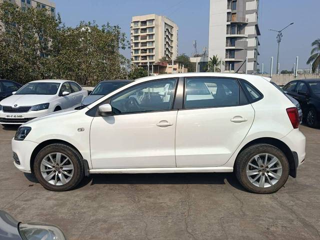 https://images10.gaadi.com/usedcar_image/4233479/original/processed_27e470a1fa5aca0bb309d325ca055991.jpg?imwidth=6402