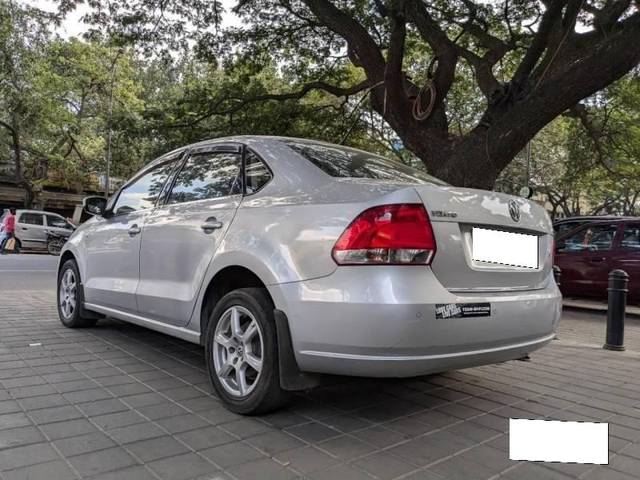 https://images10.gaadi.com/usedcar_image/4233494/original/processed_a2dba92f54f5235af5ad4ef808f86329.jpg?imwidth=6402