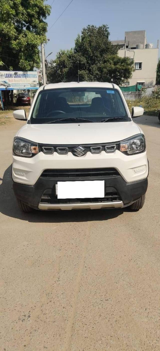 https://images10.gaadi.com/usedcar_image/4233501/original/processed_96fba5d3bacbfc9bd2975f9dbb08a74a.jpg?imwidth=6400