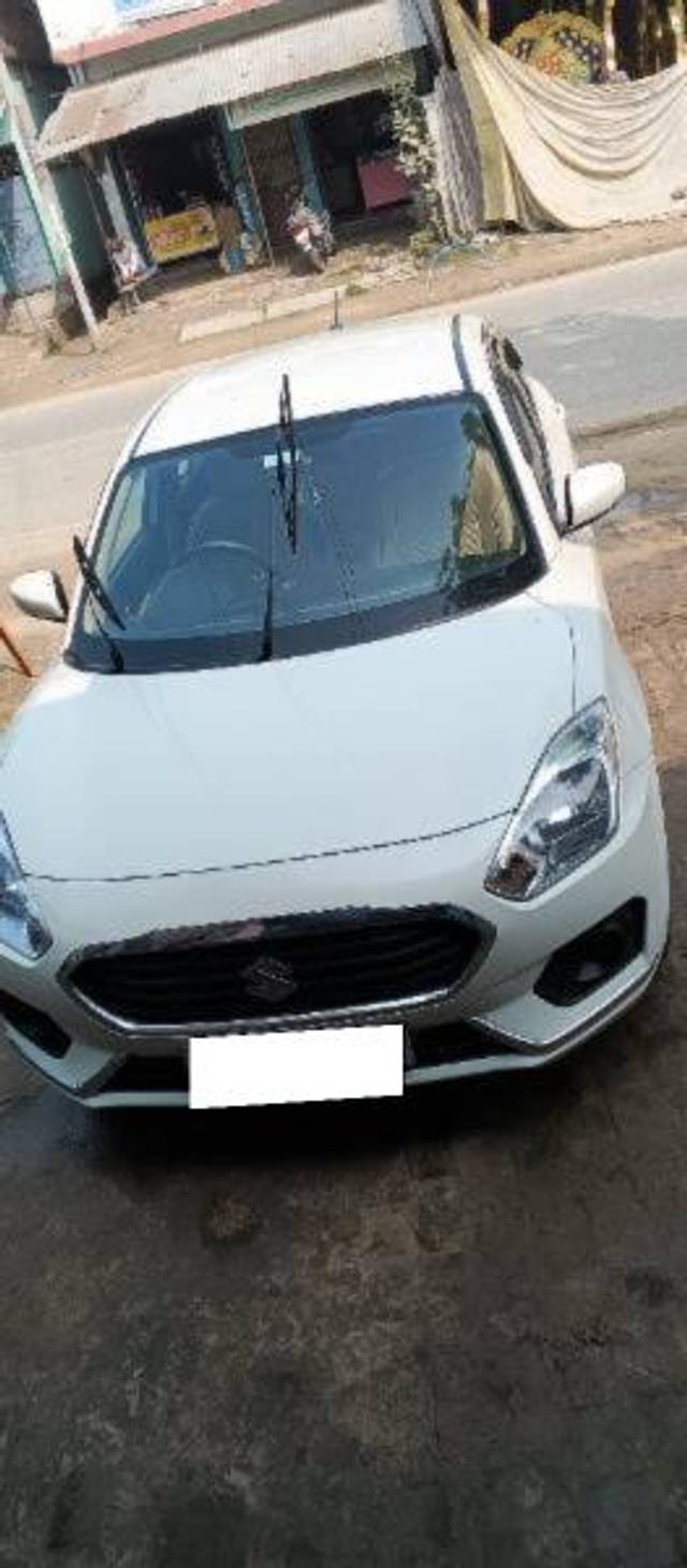 https://images10.gaadi.com/usedcar_image/4233510/original/processed_2861f638-d108-43ca-8564-a9774cc801ba.jpg?imwidth=6400