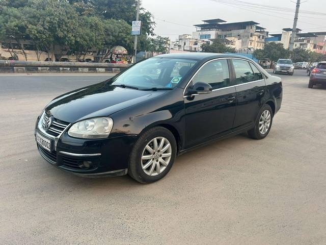 https://images10.gaadi.com/usedcar_image/4233522/original/processed_5400bf68ff238fe066dfdda178d0b968.jpg?imwidth=6400