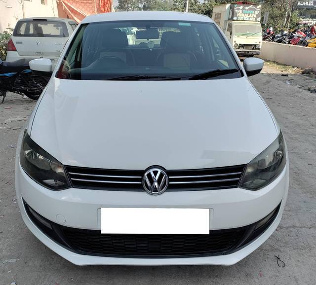 https://images10.gaadi.com/usedcar_image/4233528/original/processed_854e6a2ff1e10f7d818a16a7e37acf1a.jpg?imwidth=6400