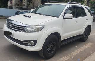 Toyota Fortuner 2011-2016 Toyota Fortuner 4x2 AT