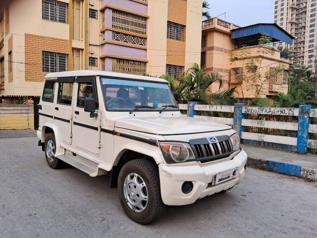 https://images10.gaadi.com/usedcar_image/4233610/original/processed_343f1fd3de54969150aa61bef21658d4.jpg?imwidth=6400