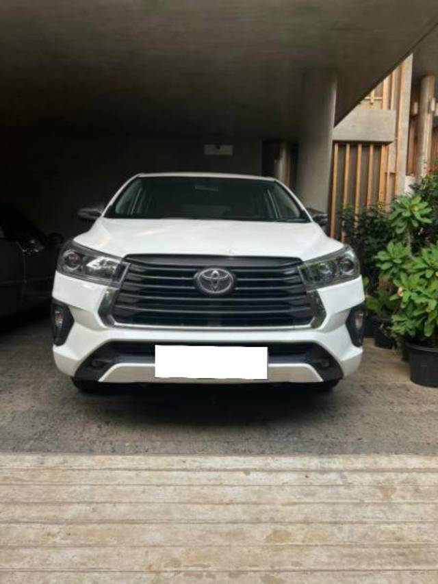 https://images10.gaadi.com/usedcar_image/4233627/original/processed_79e146ca-d687-4dbe-b959-849e11460a3c.jpeg?imwidth=6400