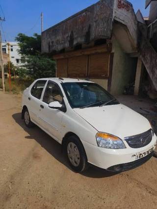 Tata Indigo CS Tata Indigo LX (TDI) BS-III