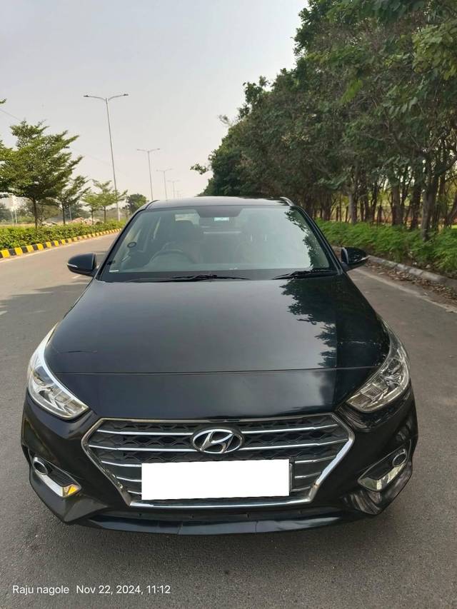 https://images10.gaadi.com/usedcar_image/4233691/original/processed_8fdc07fb68d2a8ffe51fe61d0589a461.jpg?imwidth=6400