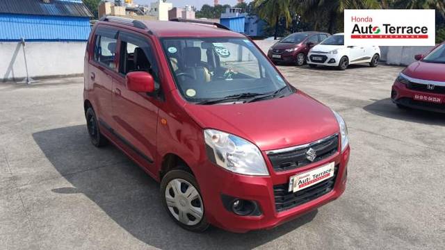 https://images10.gaadi.com/usedcar_image/4233695/original/b8ecca6657093b33f2bb9a1586afe1b2.jpeg?imwidth=6400