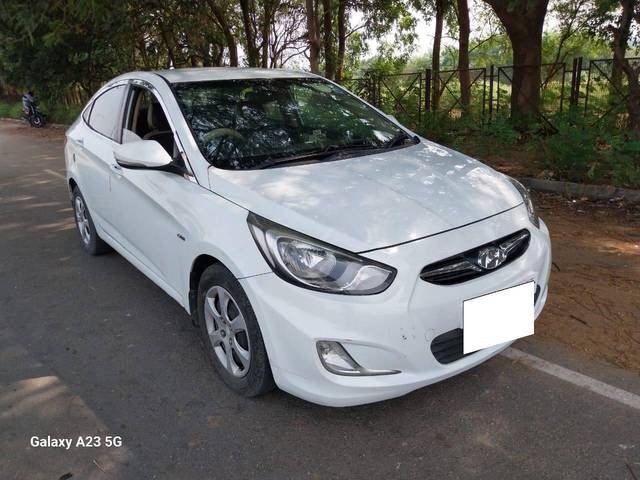 https://images10.gaadi.com/usedcar_image/4233697/original/processed_120da185f682a260c8e685a0f3bbf965.jpg?imwidth=6400