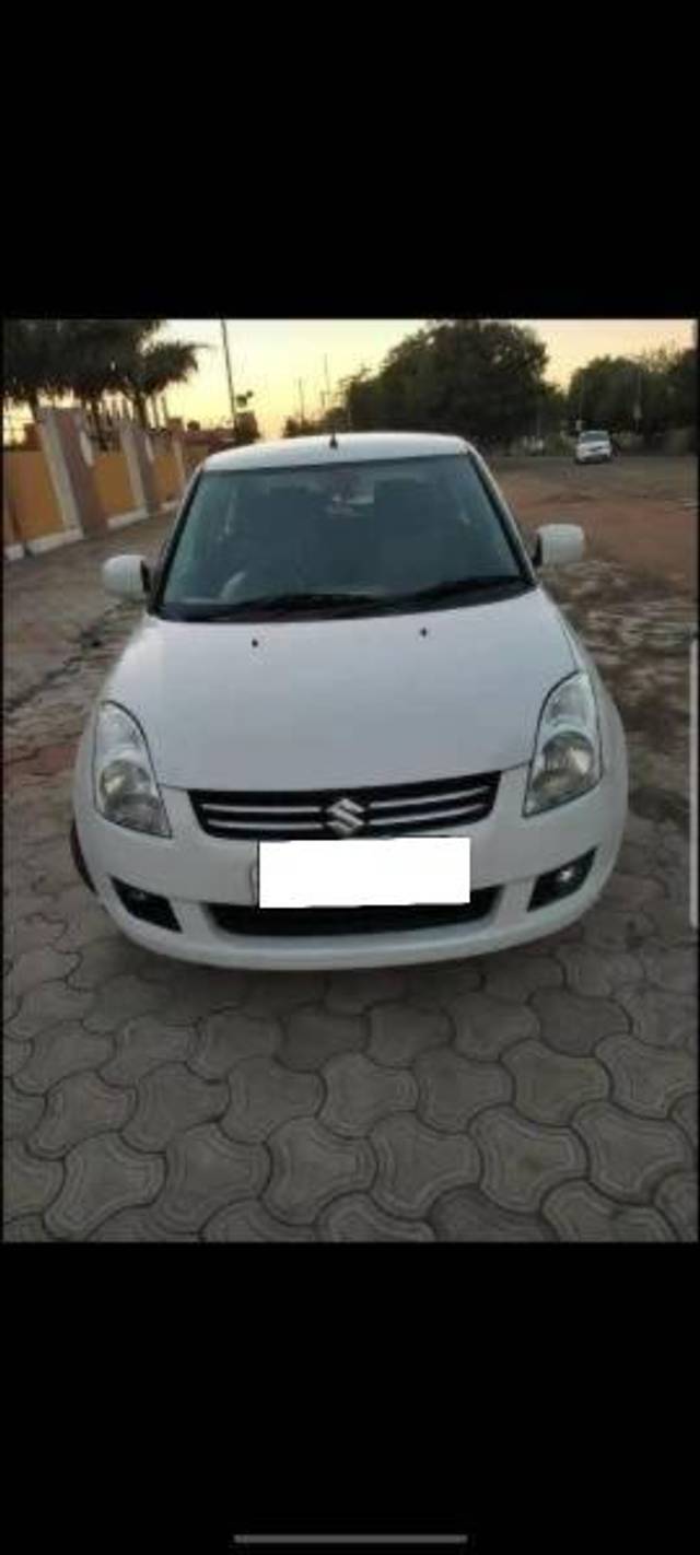 https://images10.gaadi.com/usedcar_image/4233703/original/processed_a45504b4-48ea-4e79-97bd-aa8f8b8b3ef8.jpg?imwidth=6400