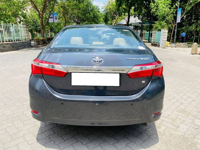 https://images10.gaadi.com/usedcar_image/4233730/original/processed_f8e2959a9f71d4db7158d0c5685a5a88.jpg?imwidth=6402