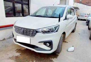 Maruti Ertiga 2015-2022 Maruti Ertiga ZDI Plus