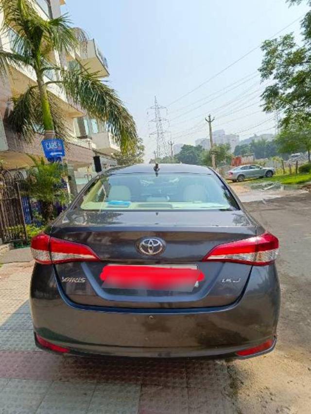 https://images10.gaadi.com/usedcar_image/4233773/original/e60f53c7d3dc31a730f209a2f4a22af3.jpg?imwidth=6401