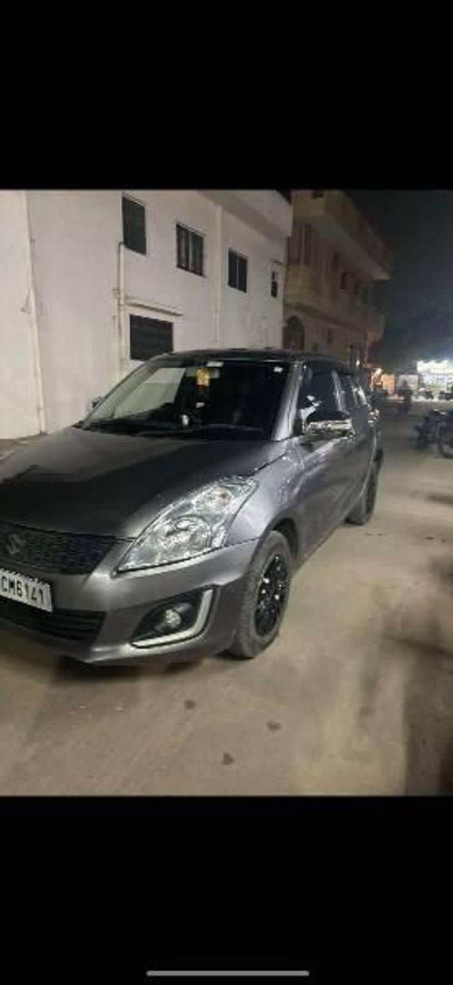 https://images10.gaadi.com/usedcar_image/4233830/original/processed_0cd51588-135b-4560-8e22-9241339c1fb7.jpg?imwidth=6402